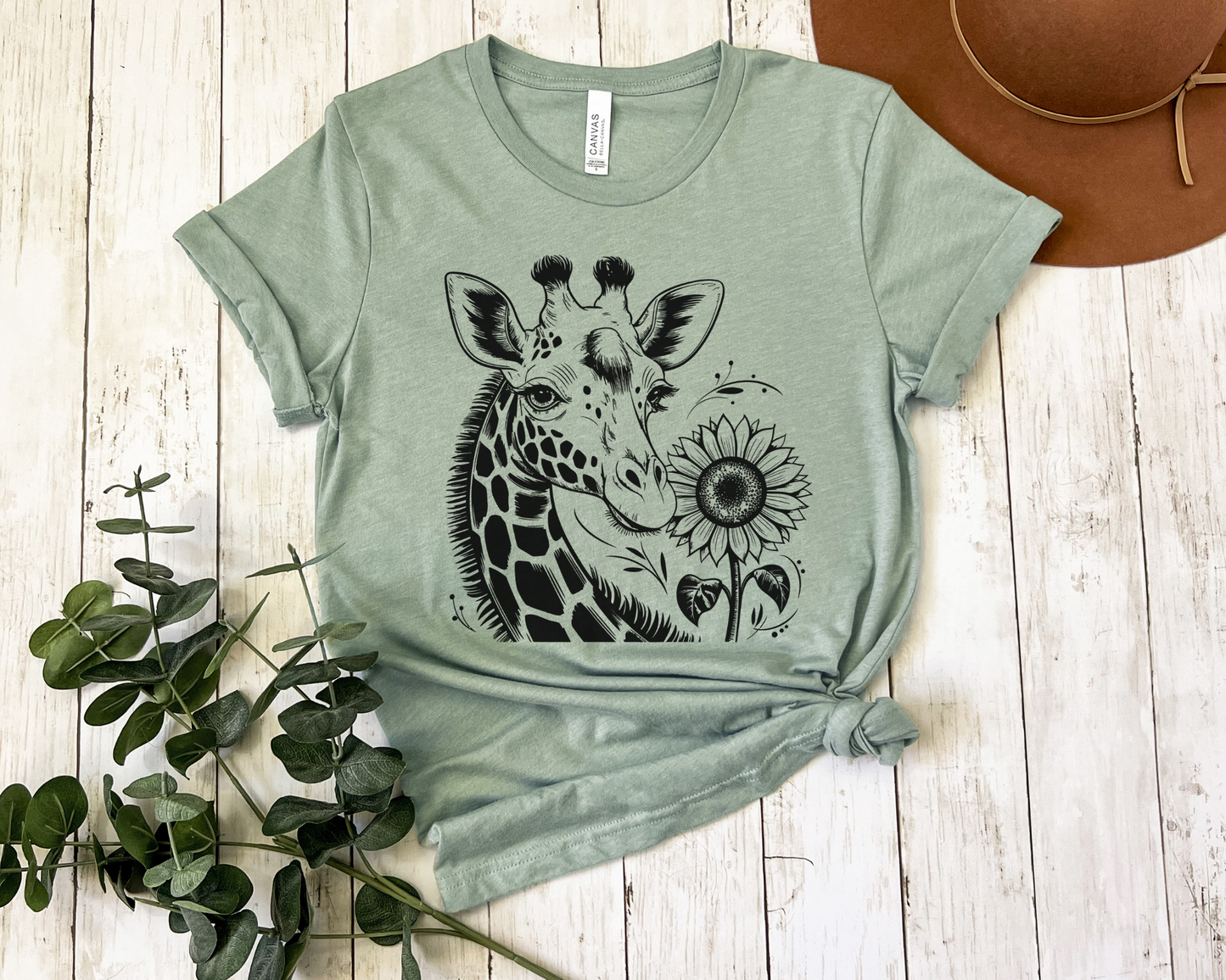 Summer Giraffe - T-shirt