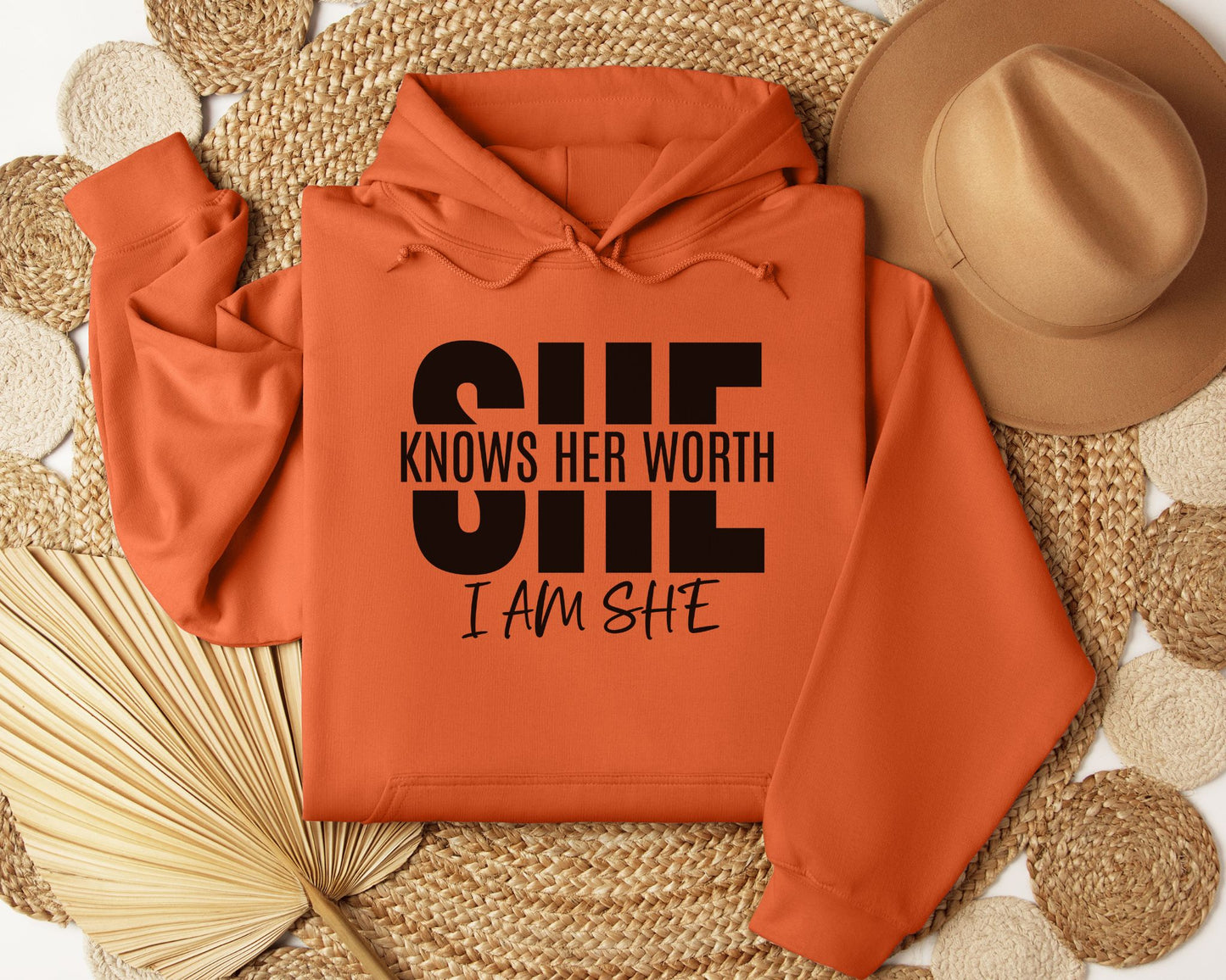 She knows her worth - Hoodie